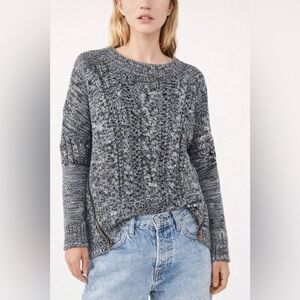 Cabin Fever Women’s Gray Marled Cable Knit Sweater Side Zipper‎ Hem Size M